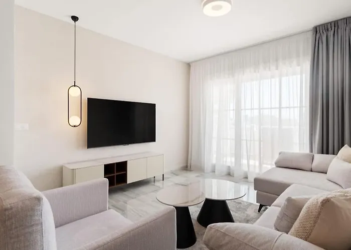 Апартаменты Domillion 2bdr 2bath Lomas33 Cabopino Golf *